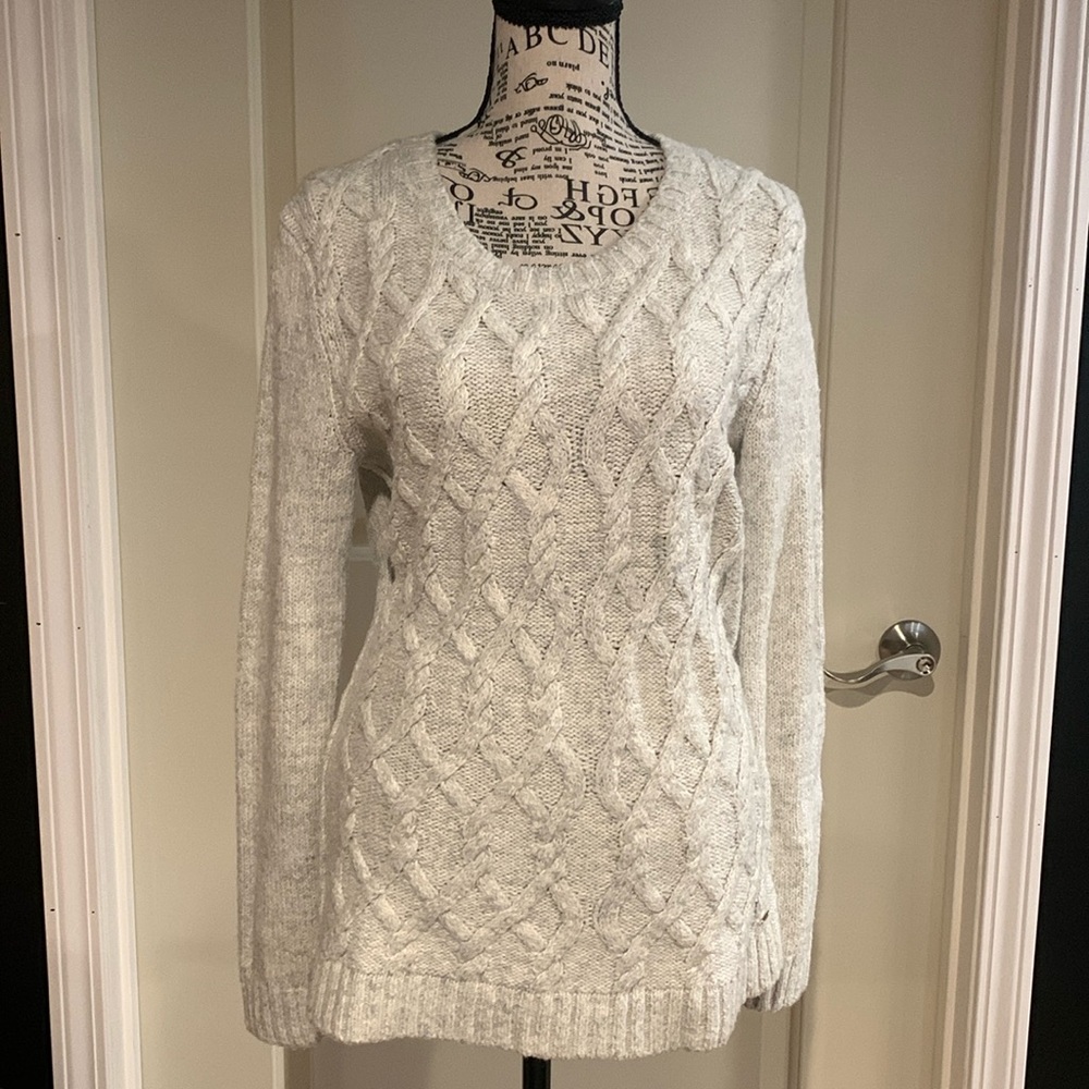 Tommy Hilfiger Cable Knit Sweater